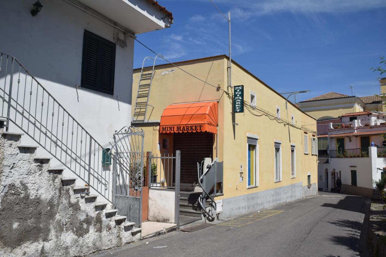 Porto Home Isquia Exterior foto
