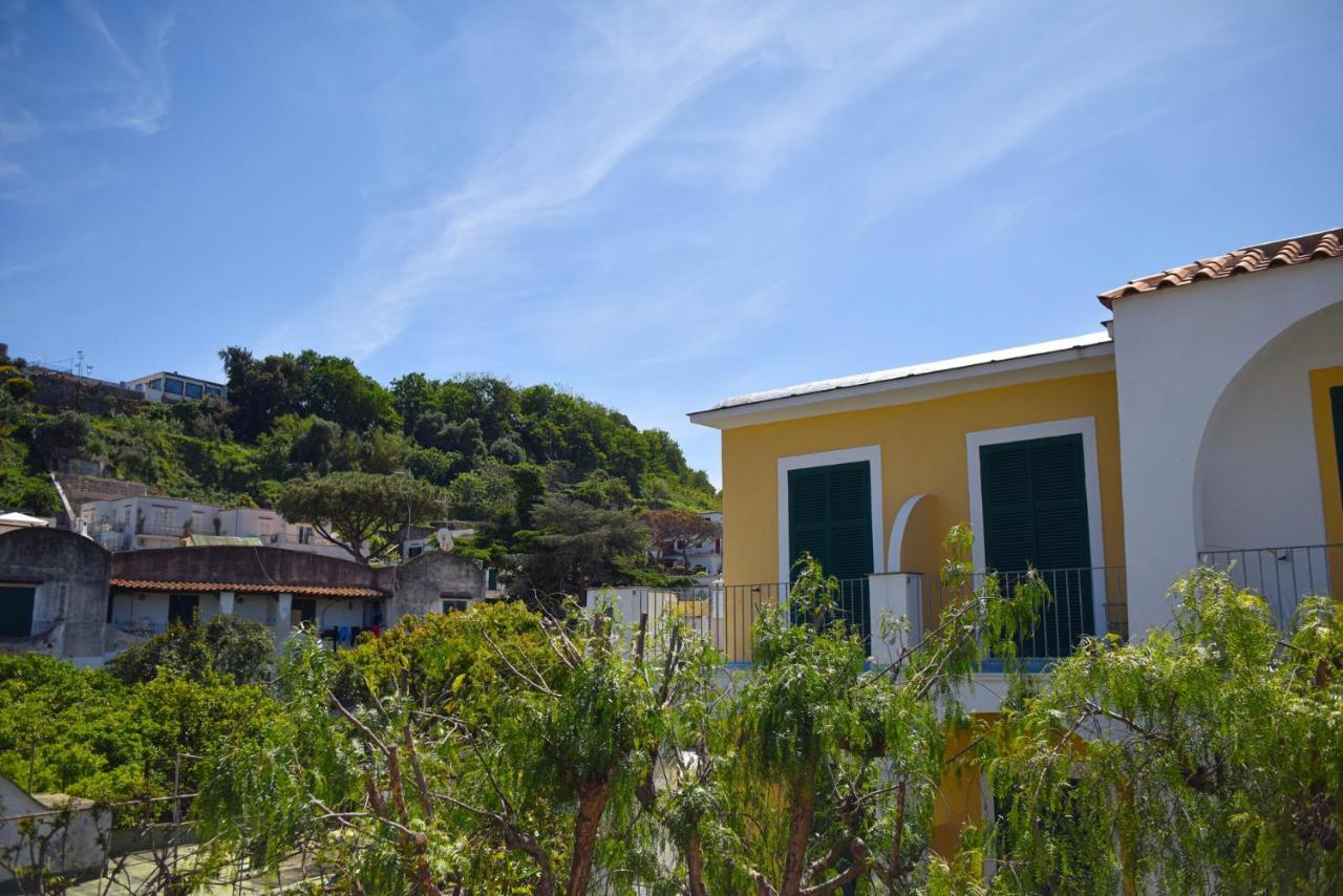 Porto Home Isquia Exterior foto